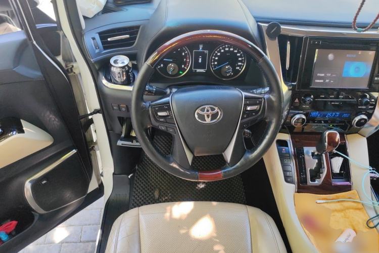 Used Toyota Alphard 2015 3.5L Luxury Edition Steering Wheel