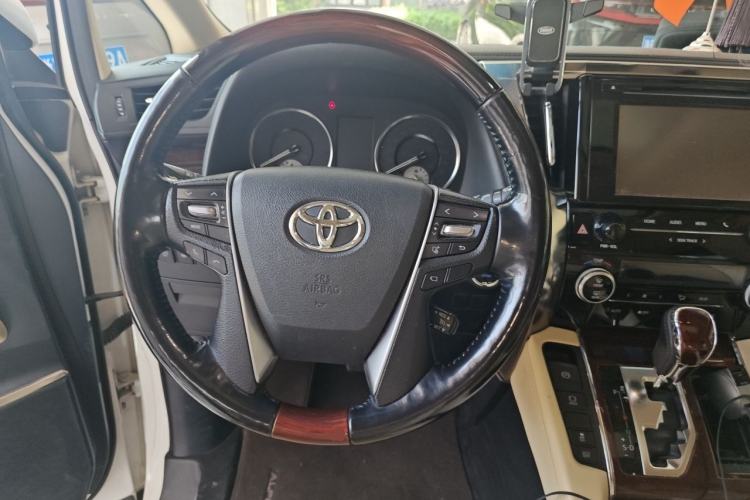 Used Toyota Alphard 2015 3.5L Luxury Edition Steering Wheel