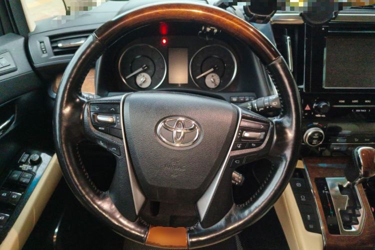 Used Toyota Alphard 2015 3.5L Prestige Edition Steering Wheel