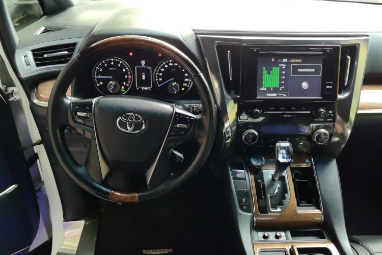 Used Toyota Alphard 2015 3.5L Prestige Edition Steering Wheel