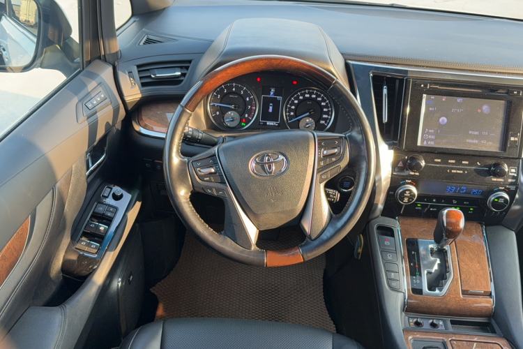 Used Toyota Alphard 2015 3.5L Prestige Edition Steering Wheel