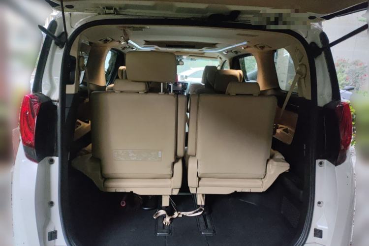 Used Toyota Alphard 2015 3.5L Luxury Edition Trunk