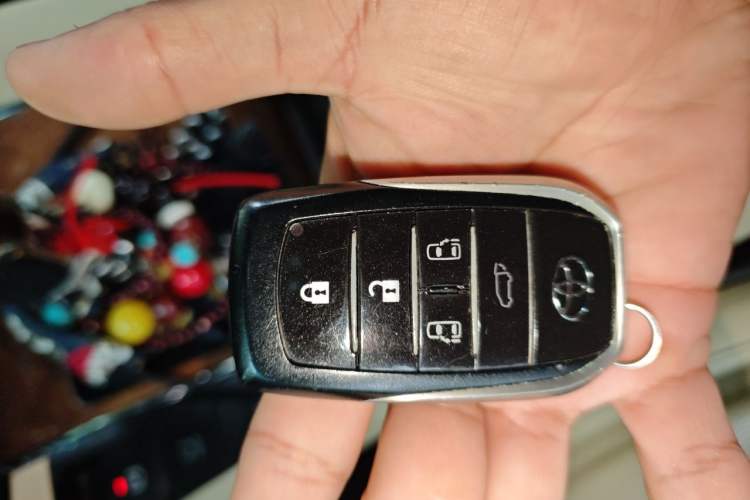 Used Toyota Alphard 2015 3.5L Prestige Edition Vehicle Key