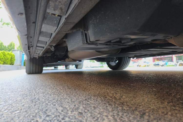 Used Toyota Alphard  Chassis Front Right
