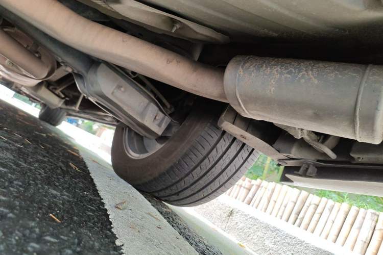 Used Toyota Alphard  Chassis Rear Right