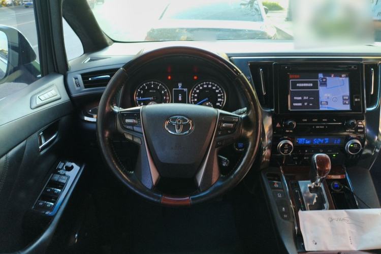 Used Toyota Alphard  Steering Wheel