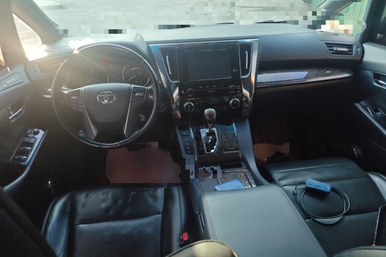 Used Toyota Alphard 2018 3.5L Prestige Edition Center Console