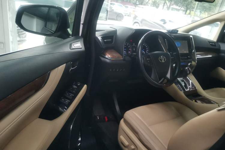 Used Toyota Alphard 2018 3.5L Prestige Edition Driver Seat