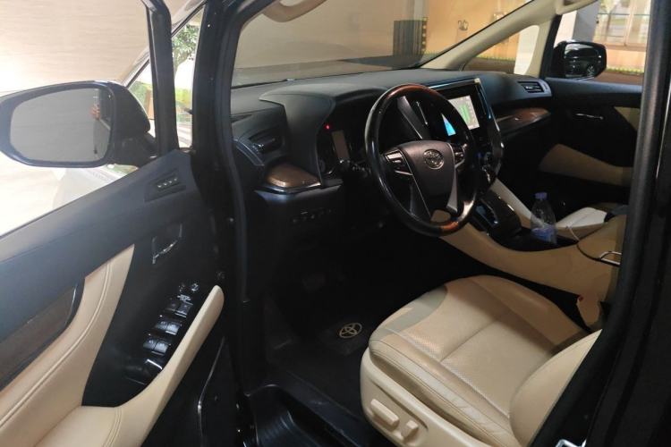 Used Toyota Alphard 2018 3.5L Prestige Edition Driver Seat