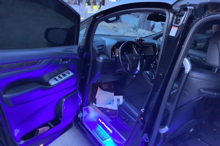 Used Toyota Alphard 2018 Revised Version 3.5L Premium Edition Driver Seat