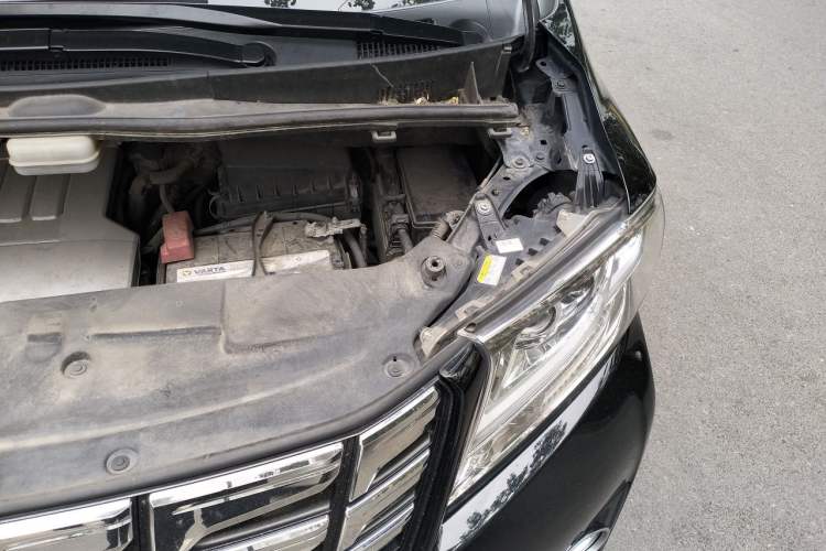Used Toyota Alphard 2018 3.5L Prestige Edition Engine Bay Left