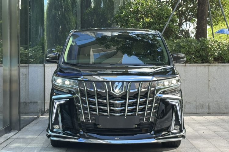 Used Toyota Alphard 2018 Revised Version 3.5L Luxury Edition Exterior 3