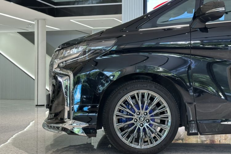 Used Toyota Alphard 2018 Revised Version 3.5L Luxury Edition Exterior 4