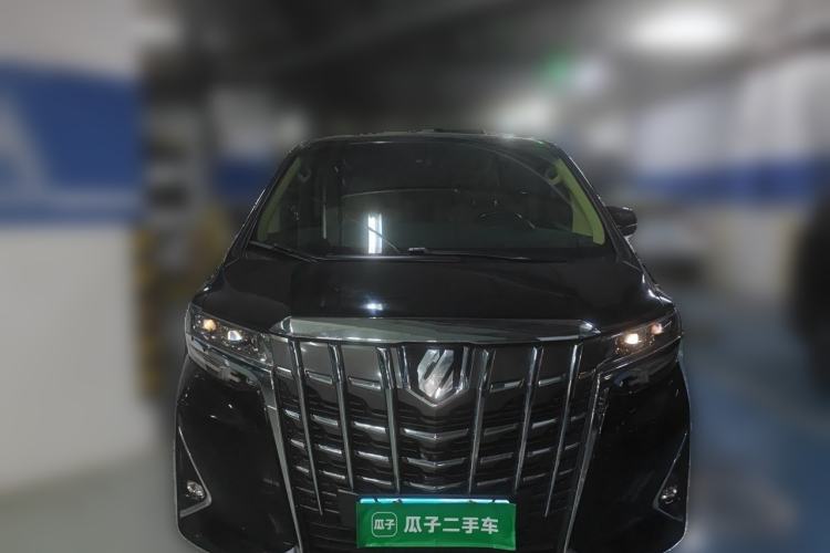 Used Toyota Alphard 2018 Revised Version 3.5L Premium Edition Front