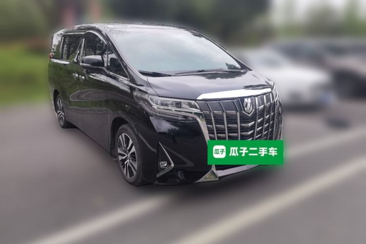 Used Toyota Alphard 2018 Revised Version 3.5L Luxury Edition Front Right 45 Deg