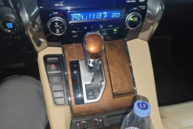 Used Toyota Alphard 2018 3.5L Prestige Edition Gear Lever