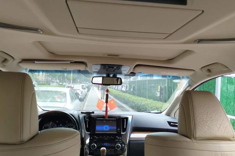 Used Toyota Alphard 2018 3.5L Prestige Edition Headliner