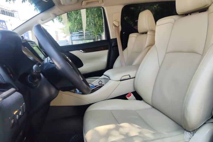 Used Toyota Alphard 2018 Revised Version 3.5L Luxury Edition Left Front Seat