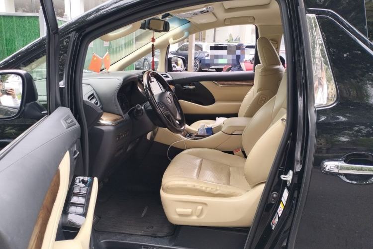 Used Toyota Alphard 2018 3.5L Prestige Edition Left Front Seat