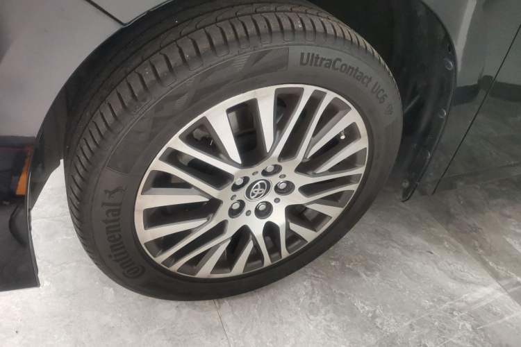 Used Toyota Alphard 2018 3.5L Prestige Edition Left Front Wheel Hub