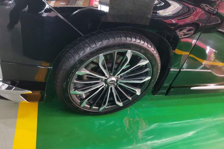 Used Toyota Alphard 2018 Revised Version 3.5L Premium Edition Left Front Wheel Hub
