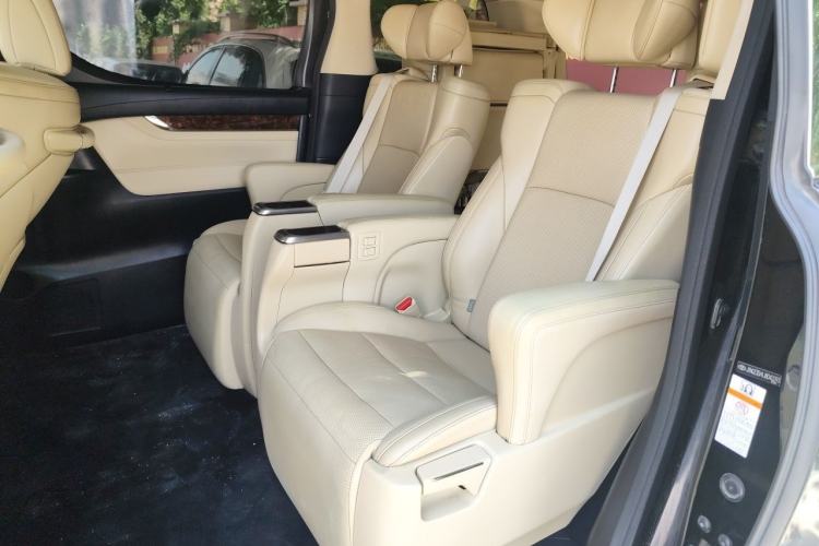 Used Toyota Alphard 2018 Revised Version 3.5L Luxury Edition Left Rear Seat