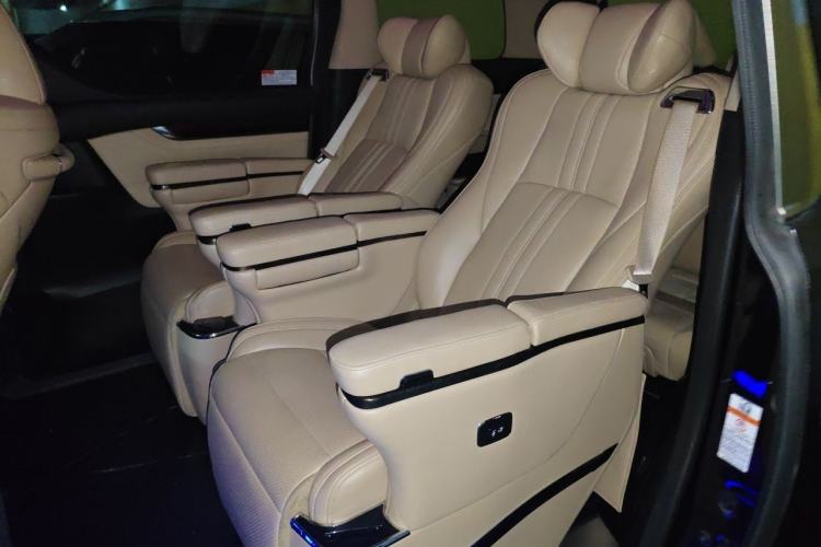 Used Toyota Alphard 2018 3.5L Luxury Edition Left Rear Seat