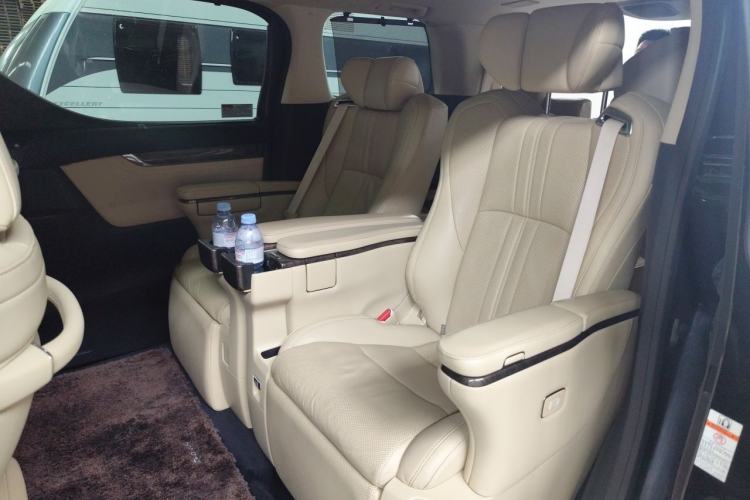 Used Toyota Alphard 2018 Revised Version 3.5L Premium Edition Left Rear Seat