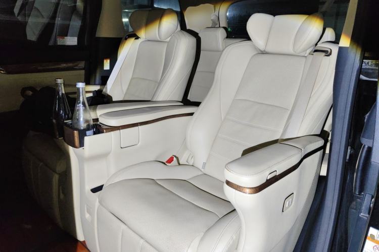Used Toyota Alphard 2018 3.5L Prestige Edition Left Rear Seat