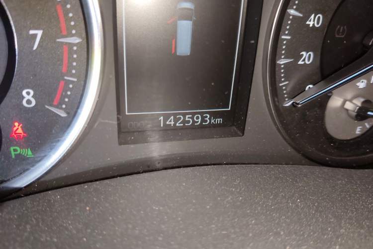 Used Toyota Alphard 2018 3.5L Prestige Edition Odometer Close Up
