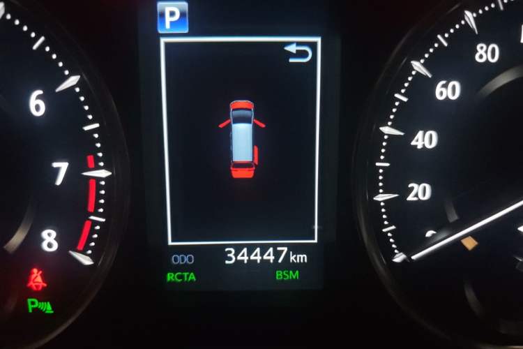 Used Toyota Alphard 2018 Revised Version 3.5L Premium Edition Odometer Close Up