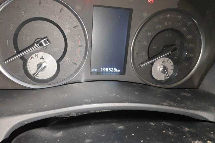 Used Toyota Alphard 2018 3.5L Luxury Edition Odometer Close Up