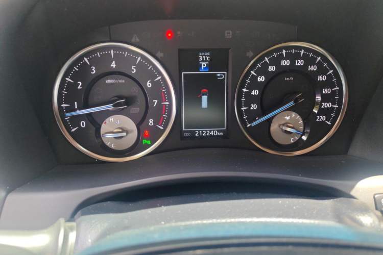 Used Toyota Alphard 2018 3.5L Luxury Edition Odometer Close Up