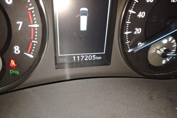 Used Toyota Alphard 2018 3.5L Luxury Edition Odometer Close Up