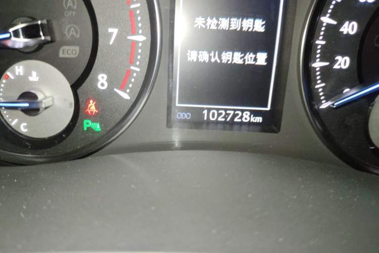 Used Toyota Alphard 2018 3.5L Prestige Edition Odometer Close Up