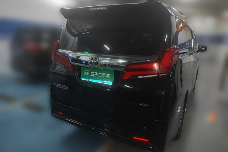 Used Toyota Alphard 2018 Revised Version 3.5L Premium Edition Rear