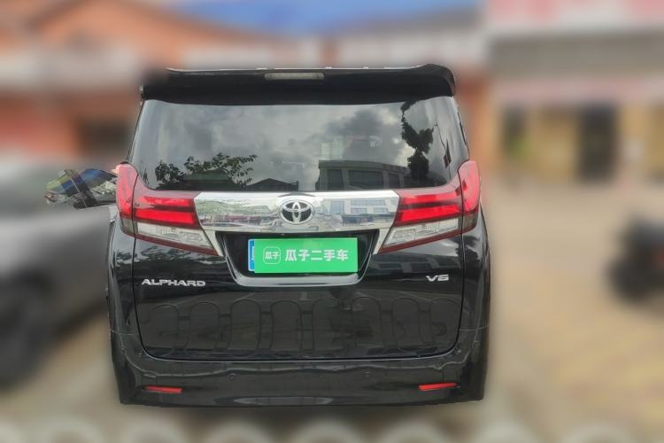 Used Toyota Alphard 2018 3.5L Luxury Edition Rear