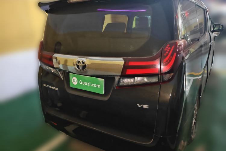 Used Toyota Alphard 2018 3.5L Luxury Edition Rear