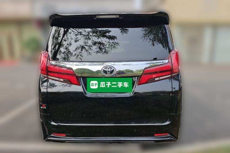 Used Toyota Alphard 2018 Revised Version 3.5L Luxury Edition Rear