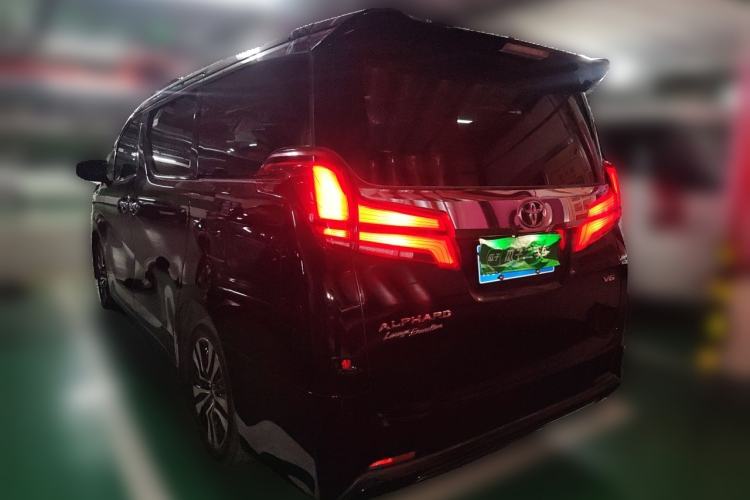 Used Toyota Alphard 2018 Revised Version 3.5L Premium Edition Rear Left 45 Deg