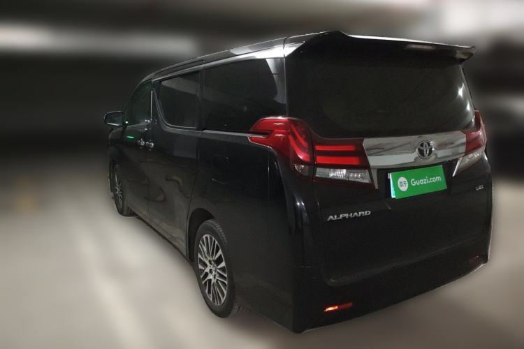 Used Toyota Alphard 2018 3.5L Luxury Edition Rear Left 45 Deg