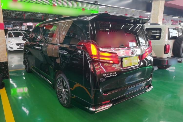 Used Toyota Alphard 2018 Revised Version 3.5L Premium Edition Rear Left 45 Deg