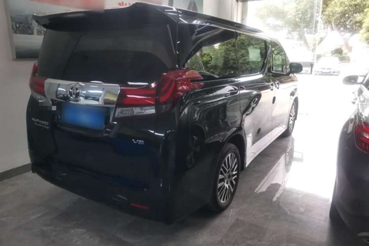 Used Toyota Alphard 2018 3.5L Prestige Edition Rear Right 45 Deg