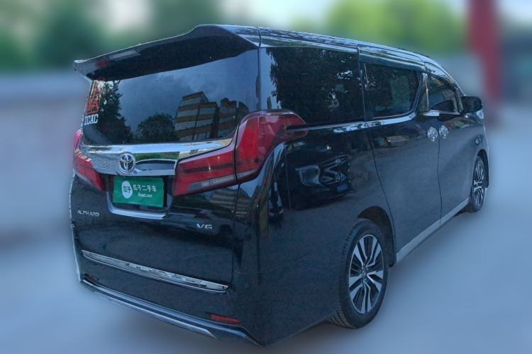 Used Toyota Alphard 2018 Revised Version 3.5L Premium Edition Rear Right 45 Deg