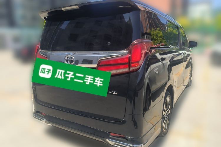 Used Toyota Alphard 2018 Revised Version 3.5L Luxury Edition Rear Right 45 Deg