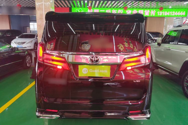 Used Toyota Alphard 2018 Revised Version 3.5L Premium Edition Rear