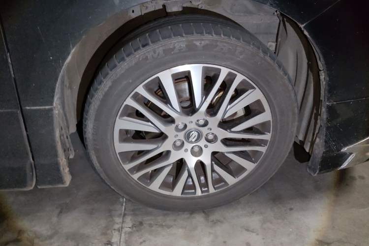 Used Toyota Alphard 2018 3.5L Prestige Edition Right Front Wheel Hub