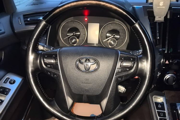 Used Toyota Alphard 2018 Revised Version 3.5L Premium Edition Steering Wheel