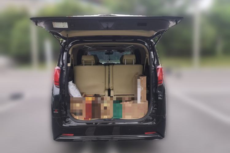 Used Toyota Alphard 2018 Revised Version 3.5L Luxury Edition Trunk