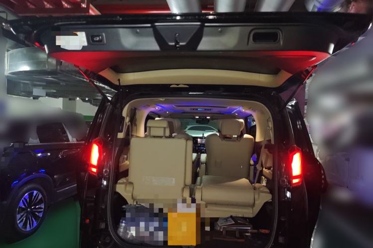 Used Toyota Alphard 2018 Revised Version 3.5L Premium Edition Trunk